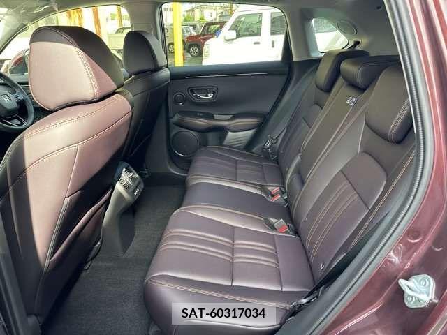 Honda ZR-V 2022-11 315521-3