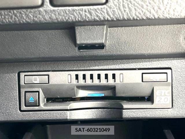Toyota ALPHARD 2022-02 389013-7
