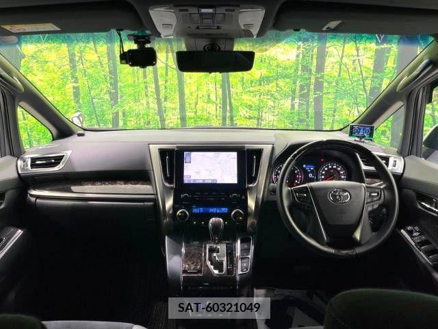 Toyota ALPHARD 2022-02 389013-1