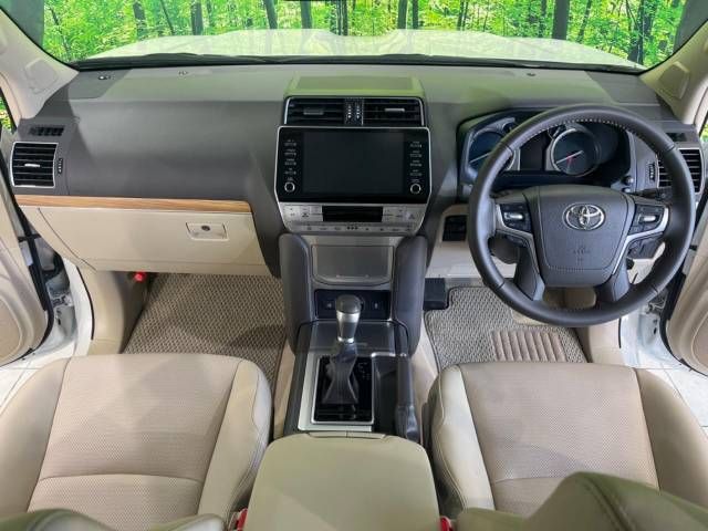 Toyota PRADO 2023-02 15119-1