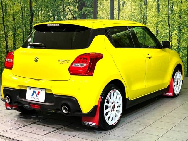 Suzuki SWIFT 2022-04 184816-18