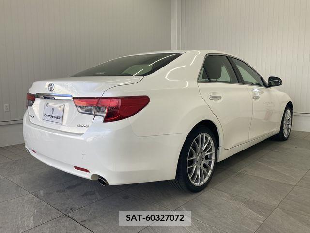 Toyota MARK X 2012-12 341051-2