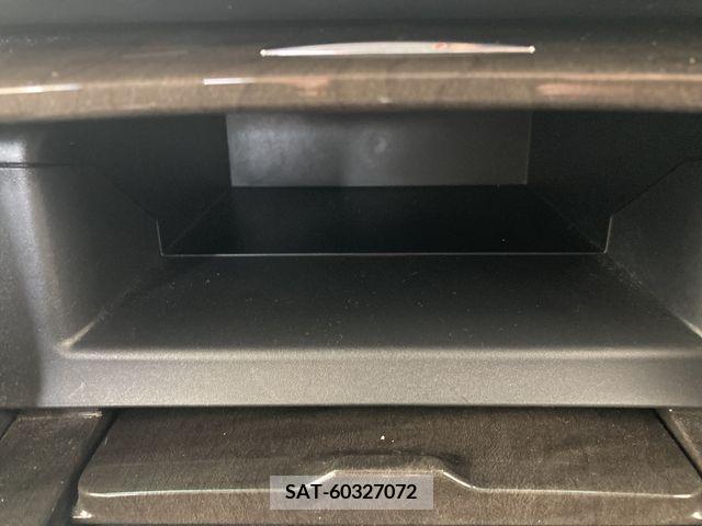 Toyota MARK X 2012-12 341051-9