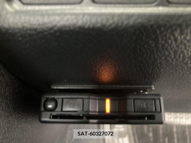 Toyota MARK X 2012-12 341051-17