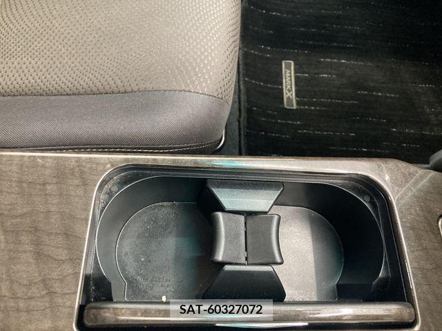 Toyota MARK X 2012-12 341051-11