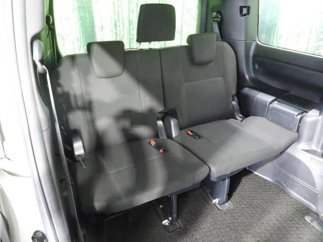 Toyota ESQUIRE 2018-10 10650-9