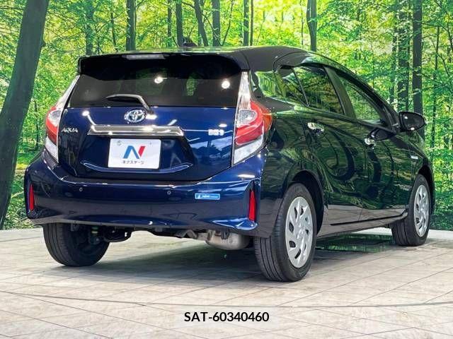 Toyota AQUA 2018-07 356216-17