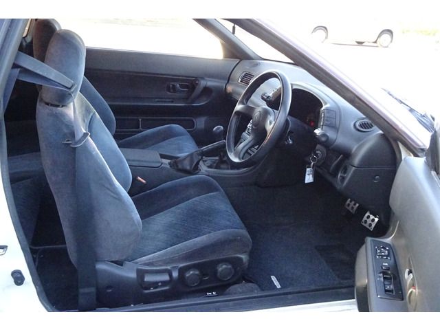 Nissan SKYLINE COUPE 1992-11 21445-6