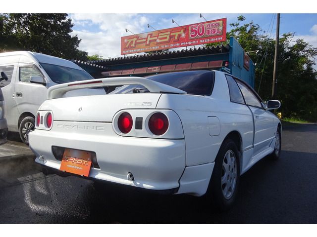Nissan SKYLINE COUPE 1992-11 21445-5