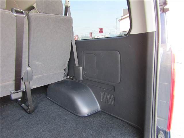Toyota HIACE WAGON 2018-05 4653-26