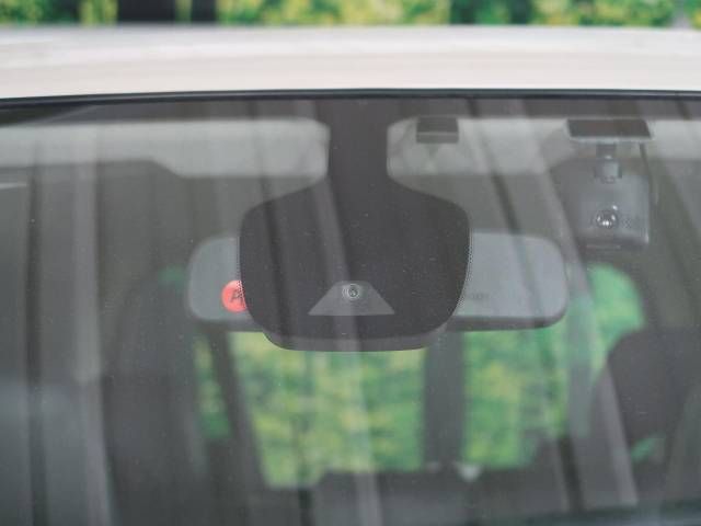 Nissan SERENA 2016-12 190995-2