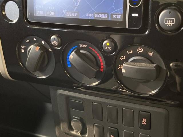 Toyota FJ CRUISER 2013-04 195964-7