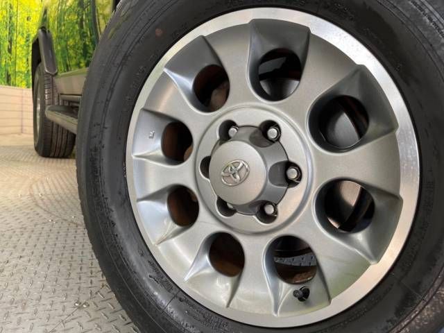 Toyota FJ CRUISER 2013-04 195964-13