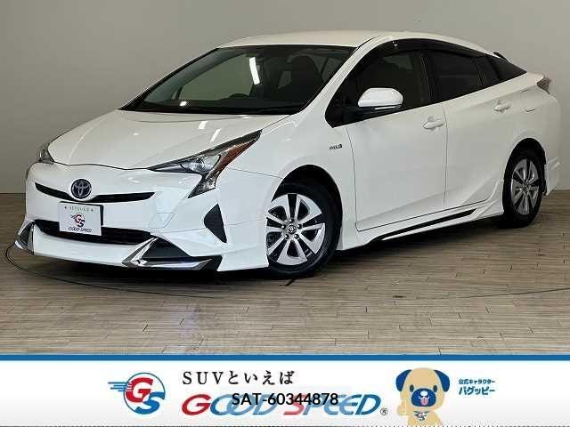Toyota PRIUS 2015-12 330972-0