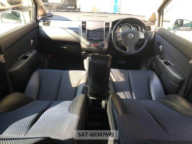 Nissan TIIDA 2009-08 369608-5