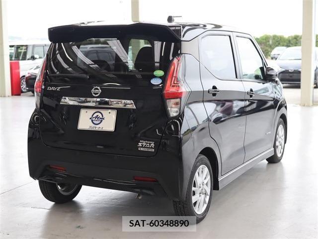 Nissan DAYZ 2020-02 267799-6