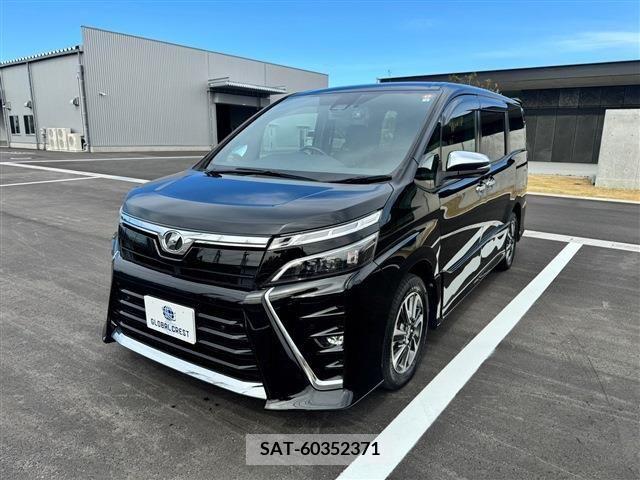 Toyota VOXY 2020-01 209036-5