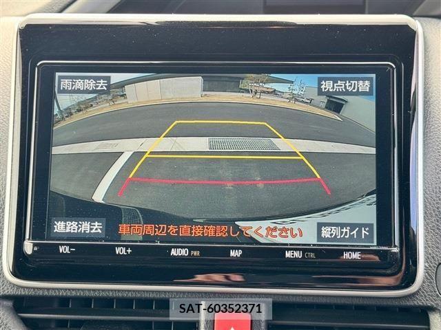 Toyota VOXY 2020-01 209036-16