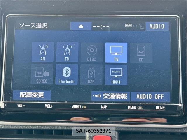 Toyota VOXY 2020-01 209036-14