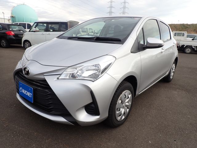 Toyota VITZ 2018-04 183811-5