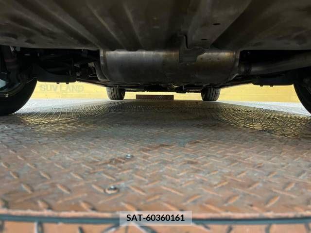 Toyota ESTIMA 2015-02 268717-19
