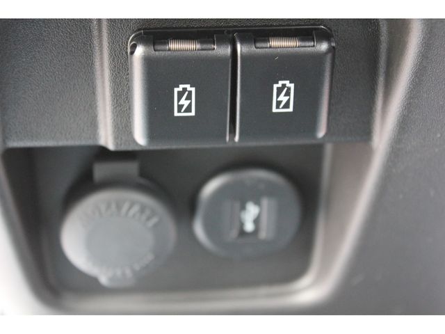 Suzuki SPACIA 2023-03 2469-10