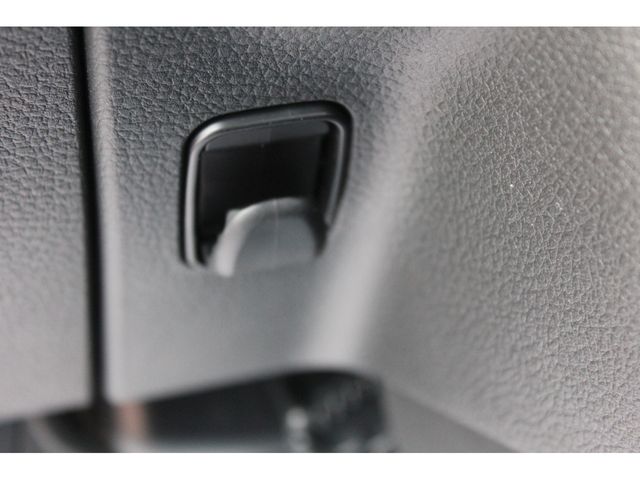 Suzuki SPACIA 2023-03 2469-13