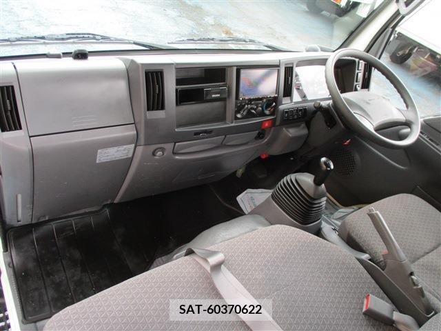 Isuzu ELF TRUCK 2019-03 387605-22