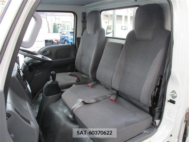 Isuzu ELF TRUCK 2019-03 387605-14