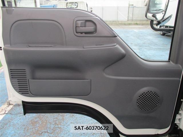 Isuzu ELF TRUCK 2019-03 387605-21