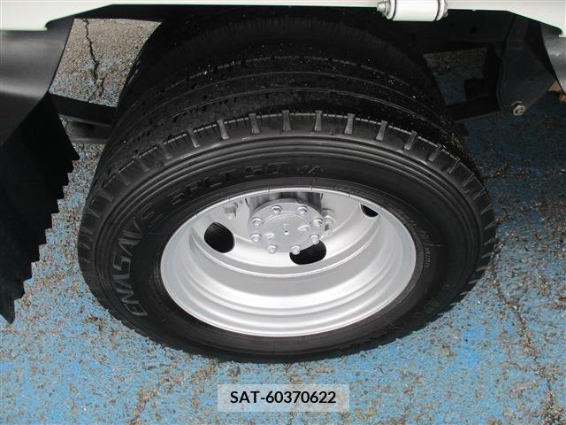 Isuzu ELF TRUCK 2019-03 387605-18