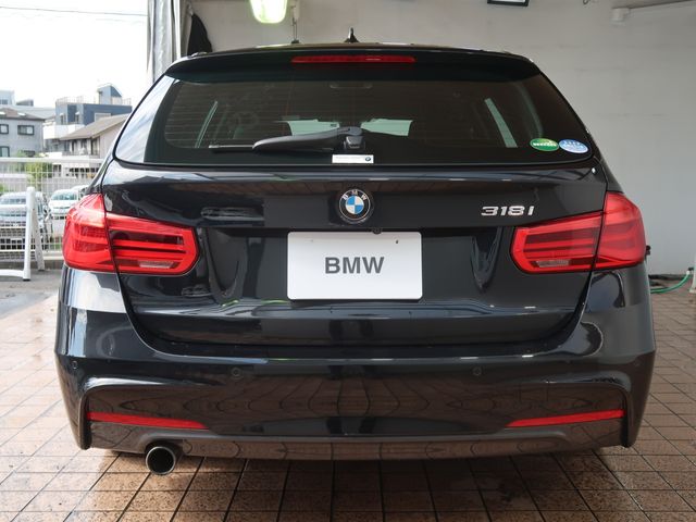 Bmw 3 SERIES 2017-09 10570-9