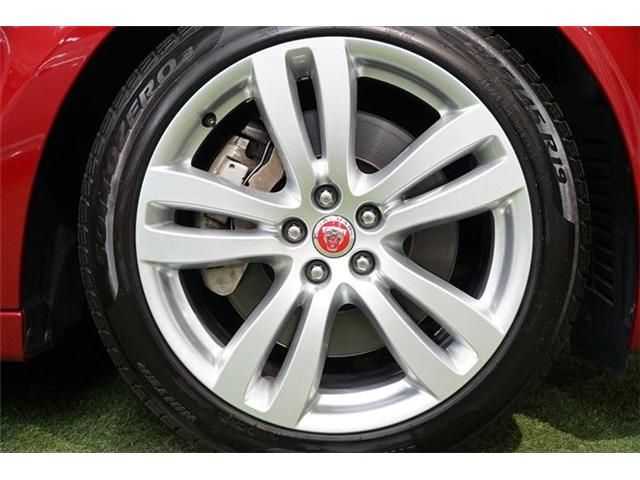 Jaguar XJ SERIES 2018-11 14057-26