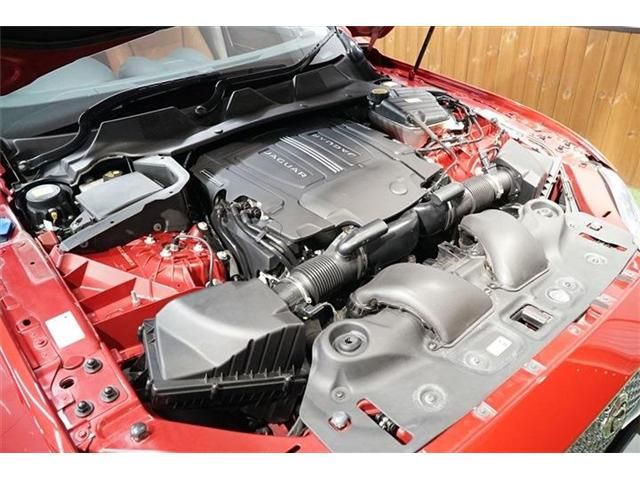 Jaguar XJ SERIES 2018-11 14057-29