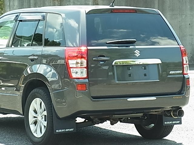 Suzuki ESCUDO 2013-04 5414-24