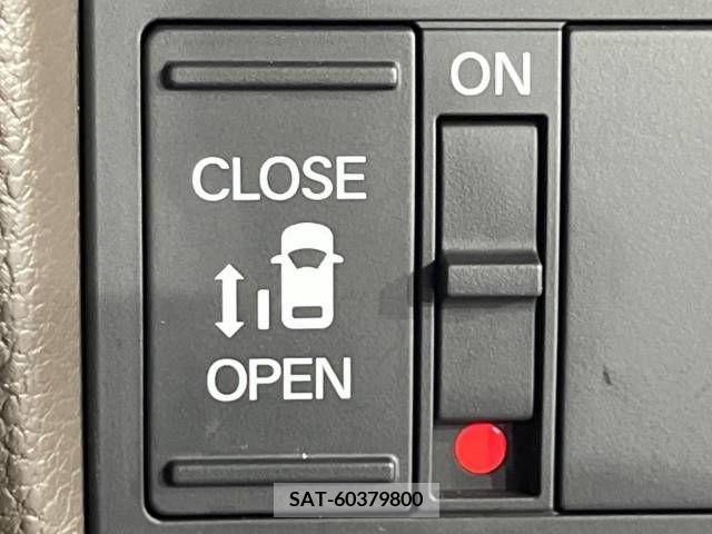 Honda N BOX 2022-03 307393-4
