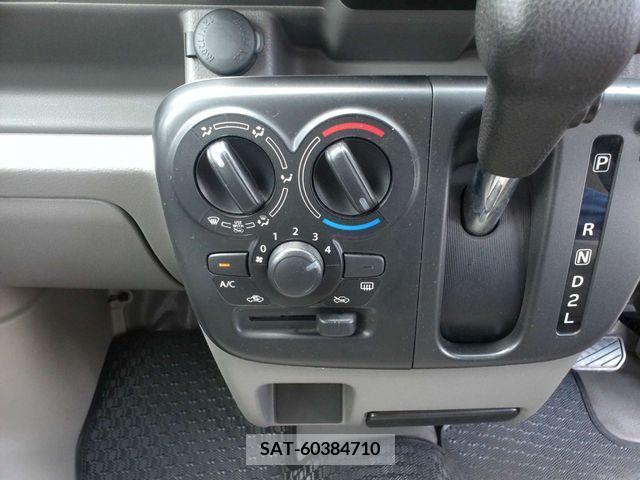 Suzuki EVERY 2020-04 377178-5