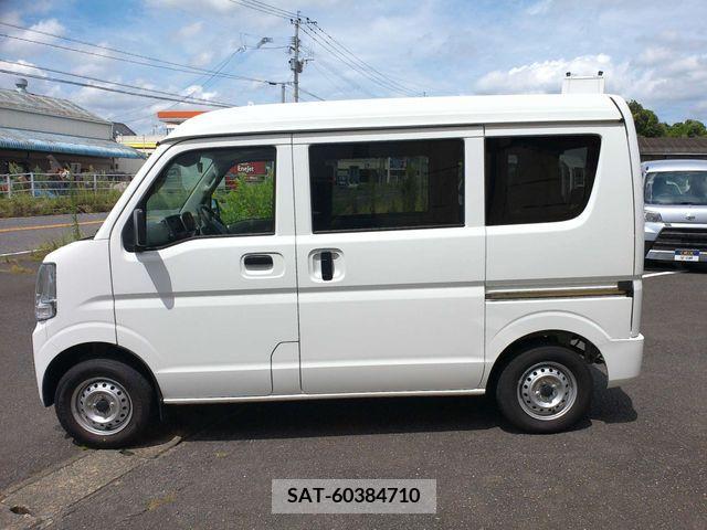 Suzuki EVERY 2020-04 377178-25