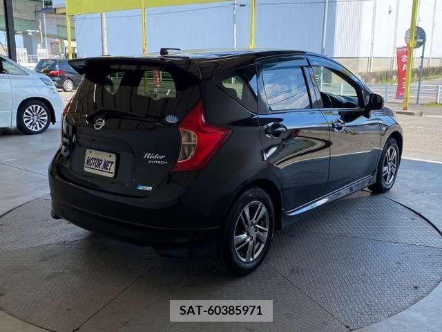 Nissan NOTE 2014-03 348393-16