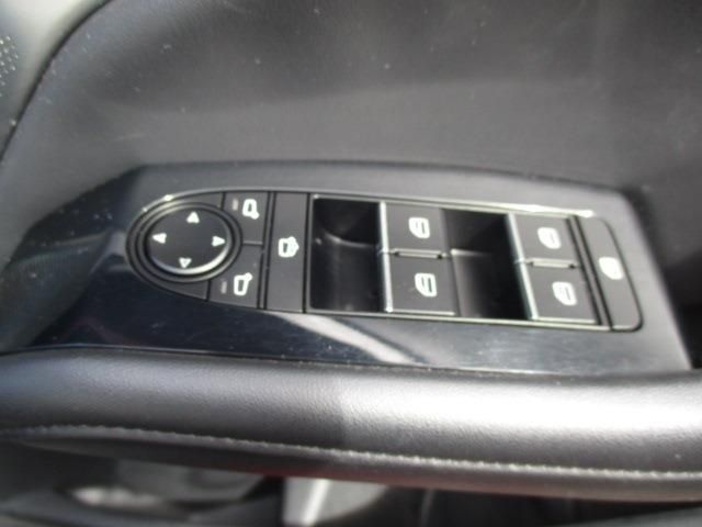 Mazda MAZDA3 2019-07 186603-16