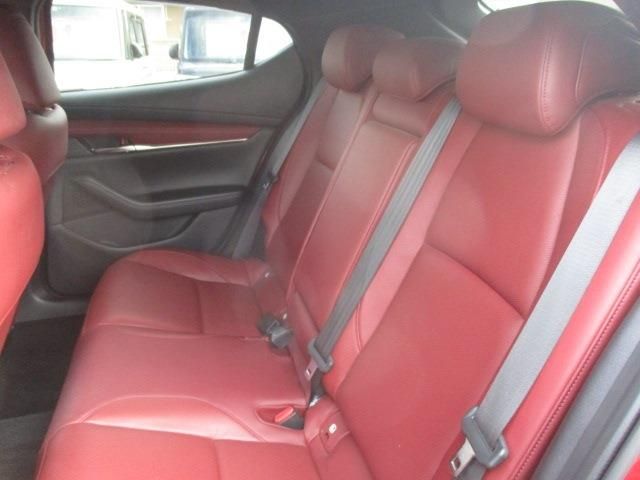 Mazda MAZDA3 2019-07 186603-24