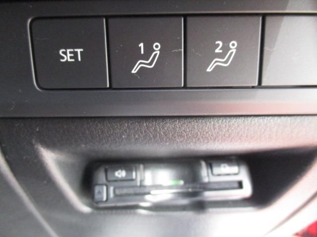 Mazda MAZDA3 2019-07 186603-12