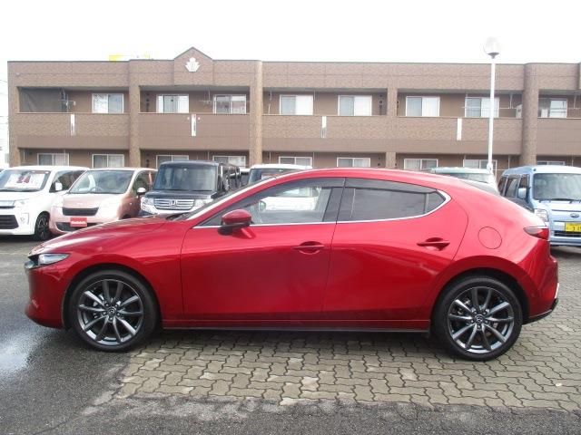 Mazda MAZDA3 2019-07 186603-27