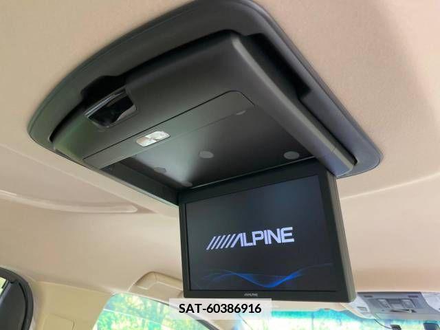 Toyota VELLFIRE 2017-08 338048-2