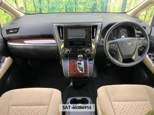 Toyota VELLFIRE 2017-08 338048-1