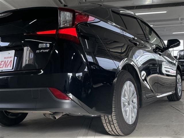 Toyota PRIUS 2020-07 25936-9