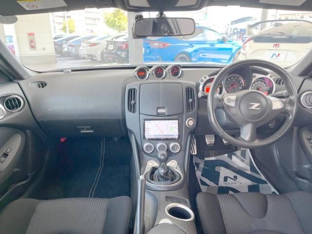 Nissan FAIRLADY Z 2009-01 10697-1