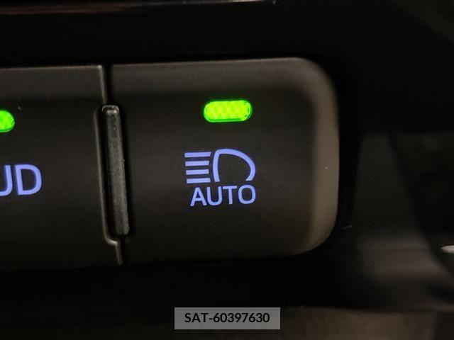 Toyota PRIUS 2017-06 366599-27