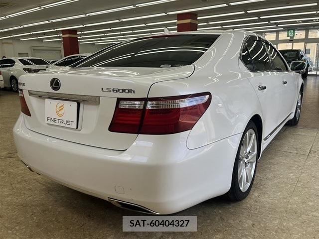 Lexus LS 2007-08 362898-19