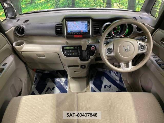 Honda N BOX 2013-06 387284-1